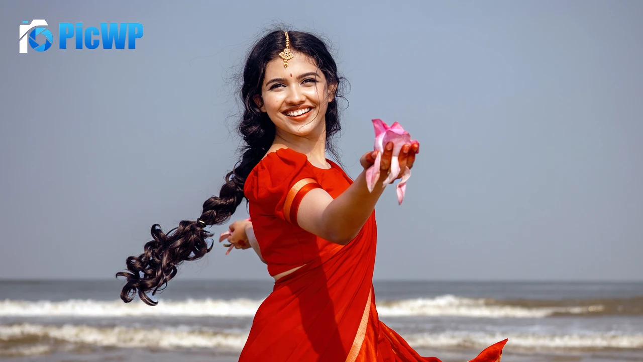 Mamitha Baiju 4K PC Wallpaper