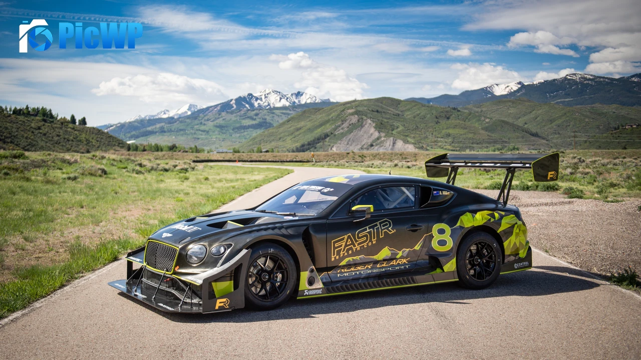 Bentley Continental GT3 4K PC Wallpaper