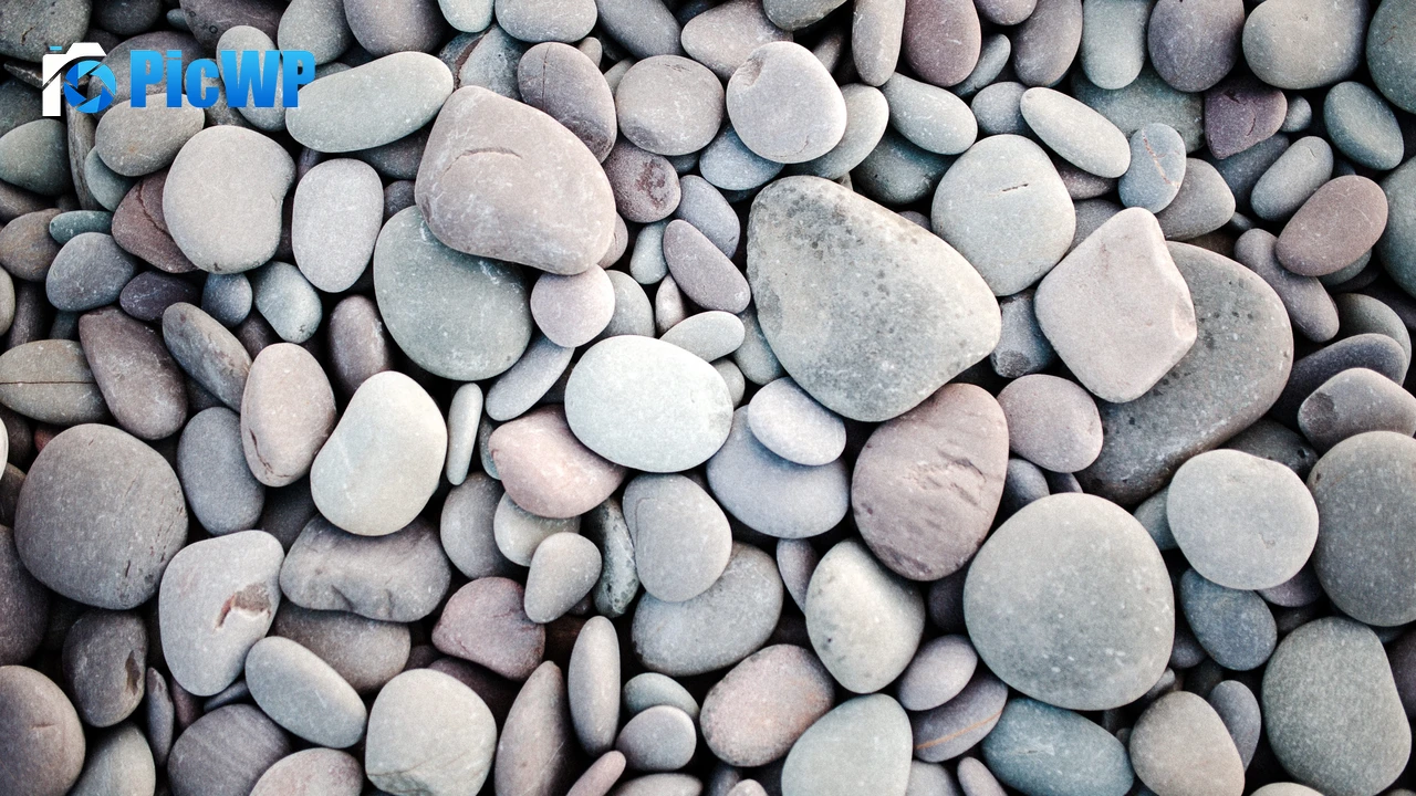 Pebbles Stones 4K PC Wallpaper