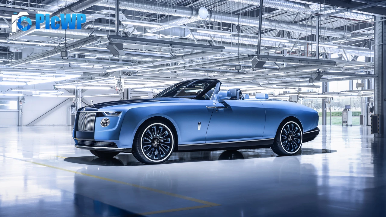 Rolls-Royce Boat Tail World's Expensive Cars 4K PC Wallpaper