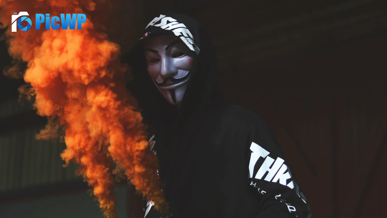 Guy Fawkes mask Man in Mask 4K PC Wallpaper