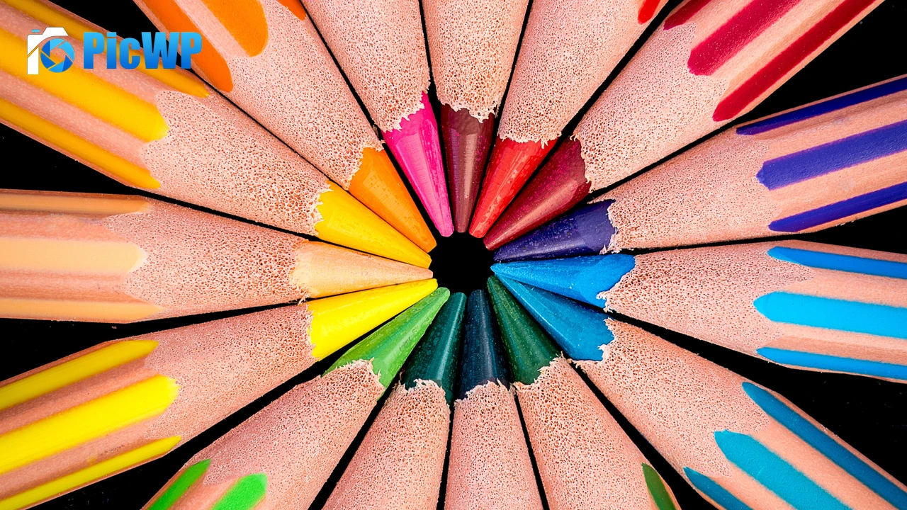 Color pencils Multicolor 4K PC Wallpaper