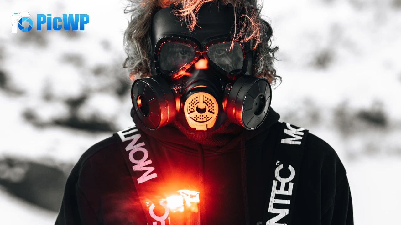 Gas mask Hoodie 4K PC Wallpaper
