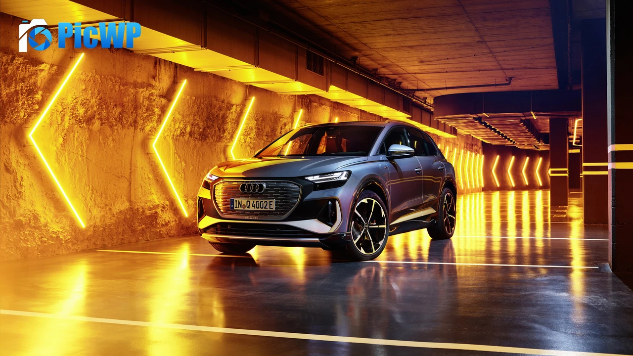 Audi Q4 50 e-tron S line 2021 4K PC Wallpaper