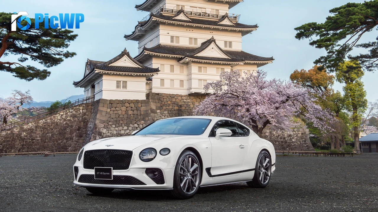 Bentley Continental GT V8 Equinox Edition 4K PC Wallpaper