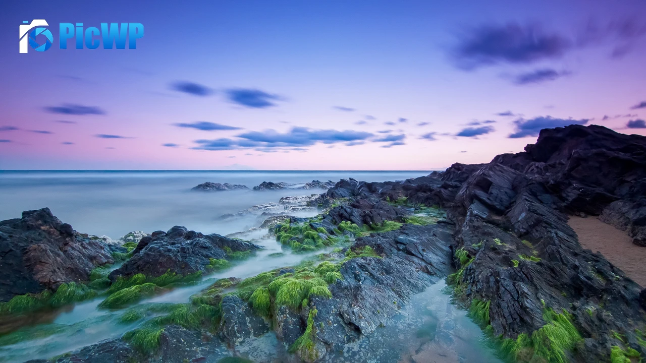 Rocky coast Beach 4K PC Wallpaper
