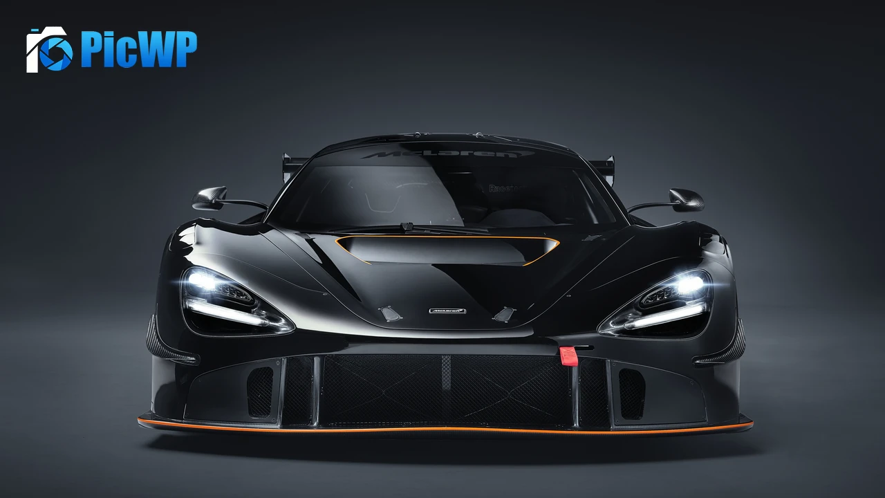 McLaren 720S GT3X Race cars 4K PC Wallpaper