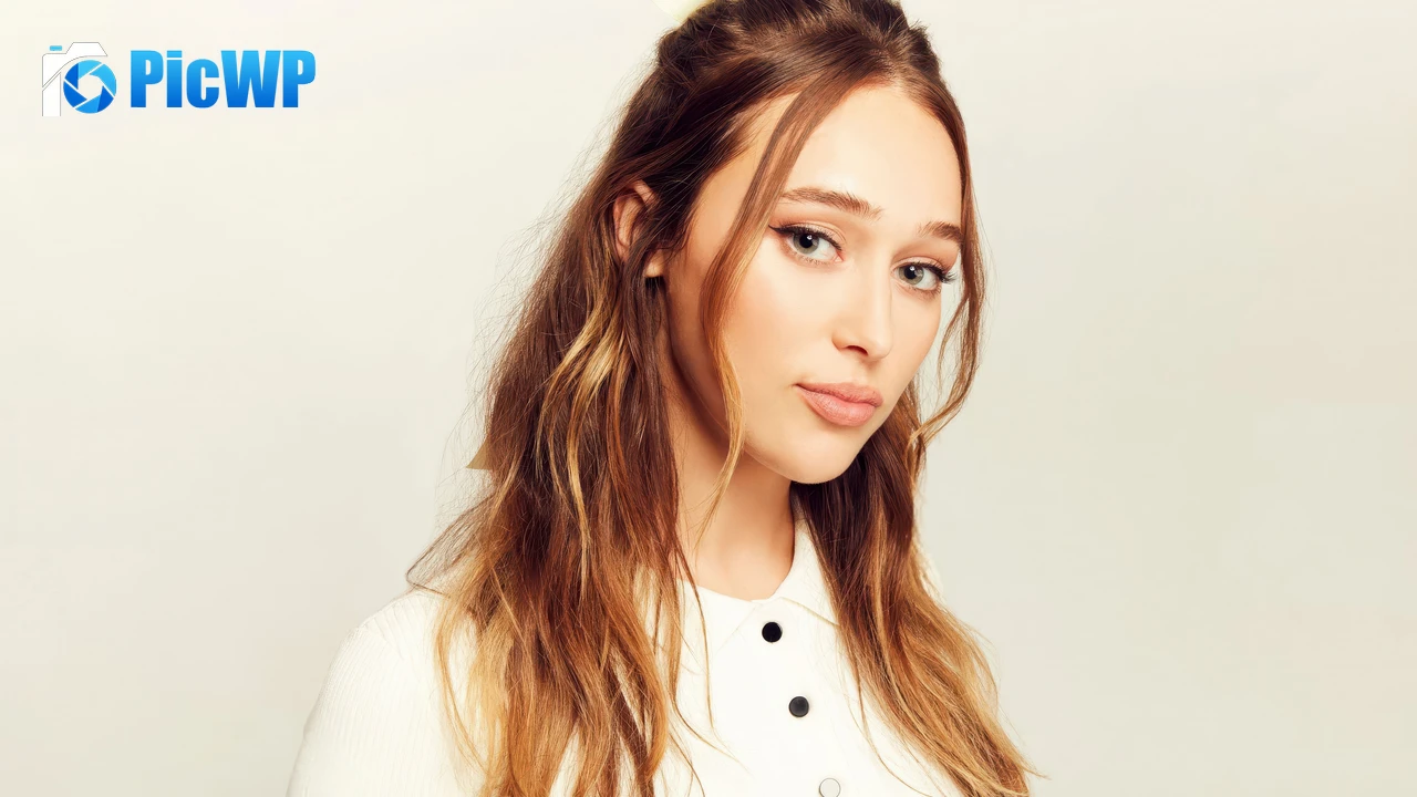 Alycia Debnam-Carey Actress 4K PC Wallpaper