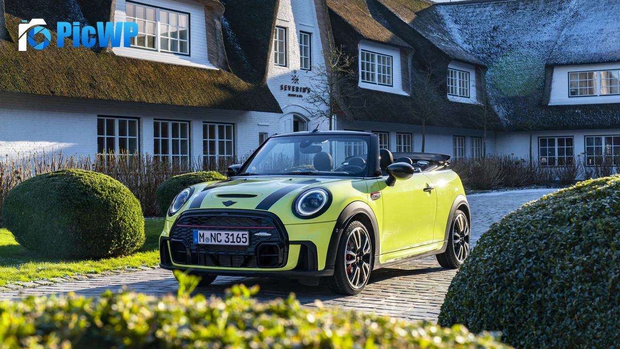 MINI John Cooper Works Cabrio 2021 4K PC Wallpaper