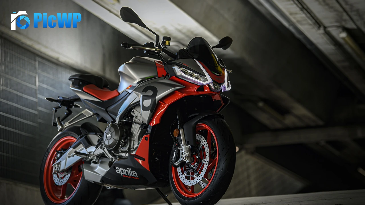 Aprilia Tuono 660 2021 4K PC Wallpaper