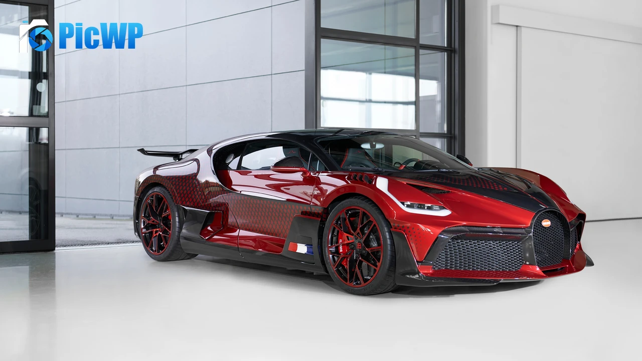 Bugatti Divo Lady Bug 2021 4K PC Wallpaper