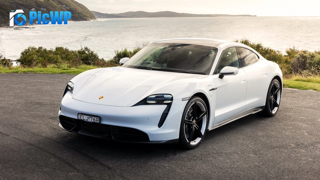 Porsche Taycan Turbo S Luxury cars 4K PC Wallpaper
