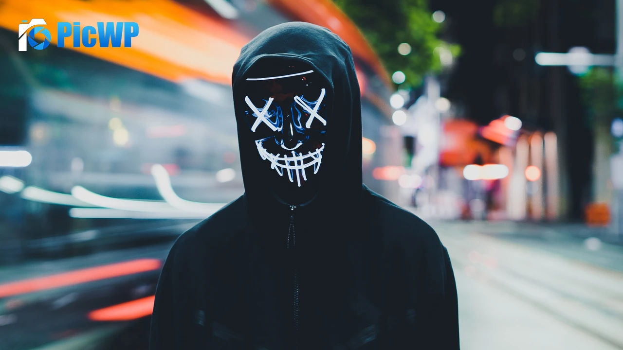 Persons in Mask Neon Mask 4K PC Wallpaper