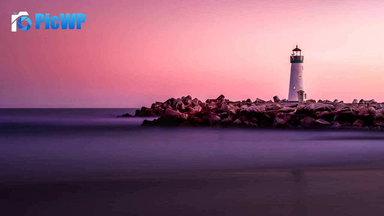 Lighthouse Pink Hour 4K PC Wallpaper