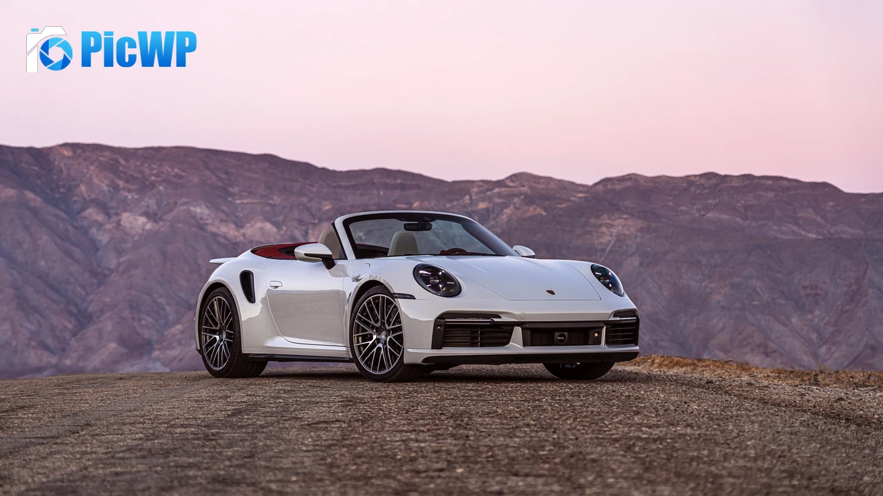 Porsche 911 Turbo Cabriolet 4K PC Wallpaper