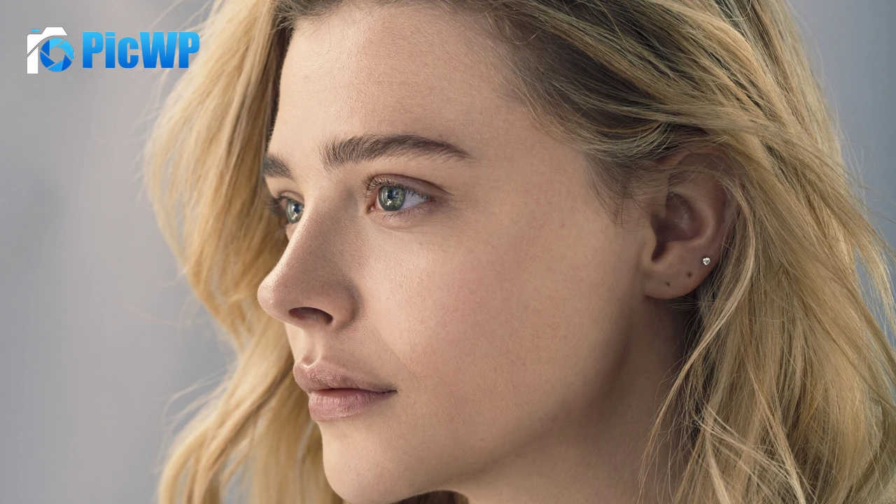 Chloe Grace Moretz iPhone 4K PC Wallpaper