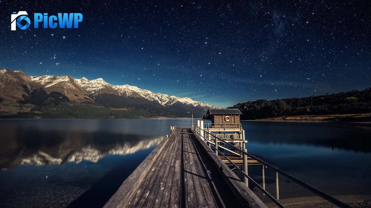 Lake Wakatipu Pier 4K PC Wallpaper