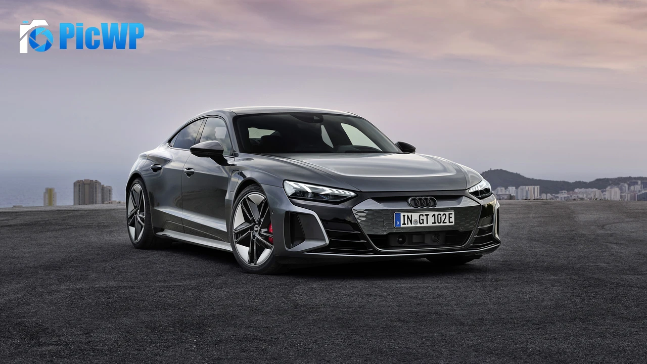 Audi RS e-tron GT Performance Sedan 4K PC Wallpaper
