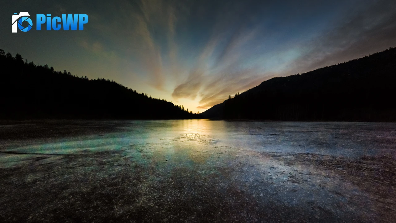 Rose Valley Reservoir British Columbia 4K PC Wallpaper
