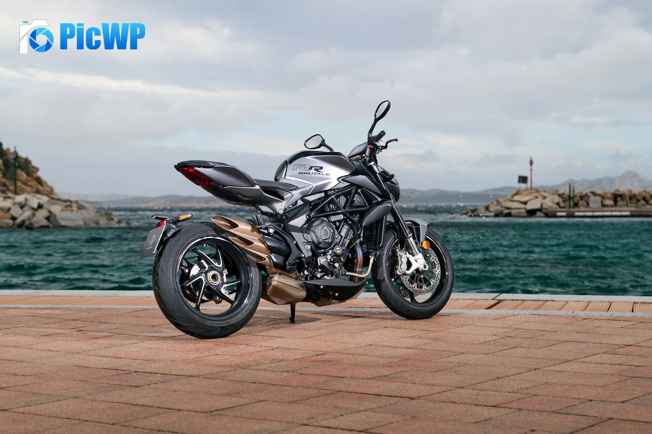 MV Agusta Brutale 2021 4K PC Wallpaper