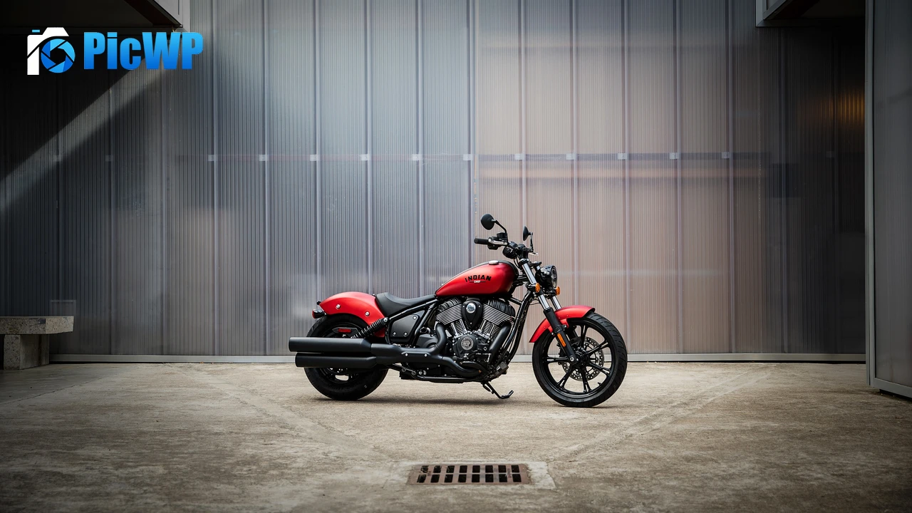 Indian Chief Cruiser motorcycle 4K PC Wallpaper