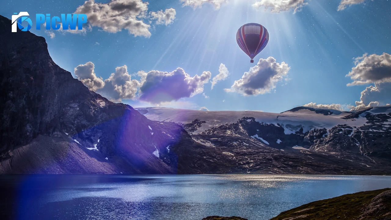 Hot air balloon Mountains 4K PC Wallpaper