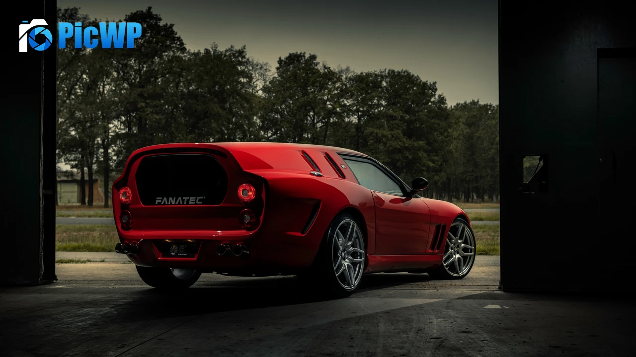 Niels van Roij Design Breadvan Hommage 2021 4K PC Wallpaper