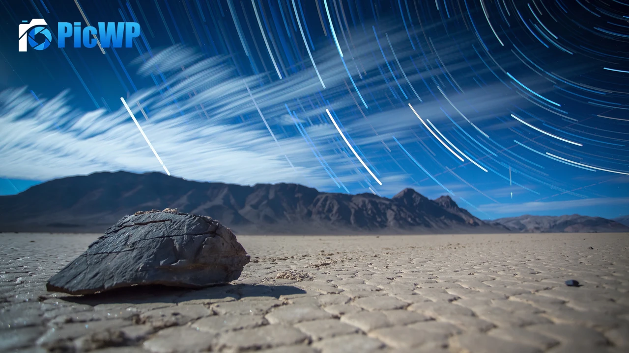Racetrack Playa Sliding Rocks 4K PC Wallpaper