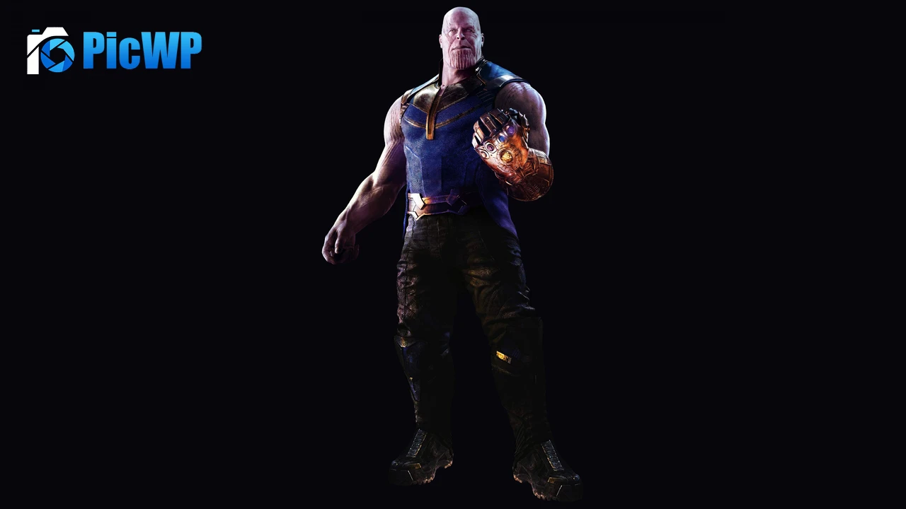 Thanos with Infinity Gauntlet in Avengers: Infinity War 4K PC Wallpaper