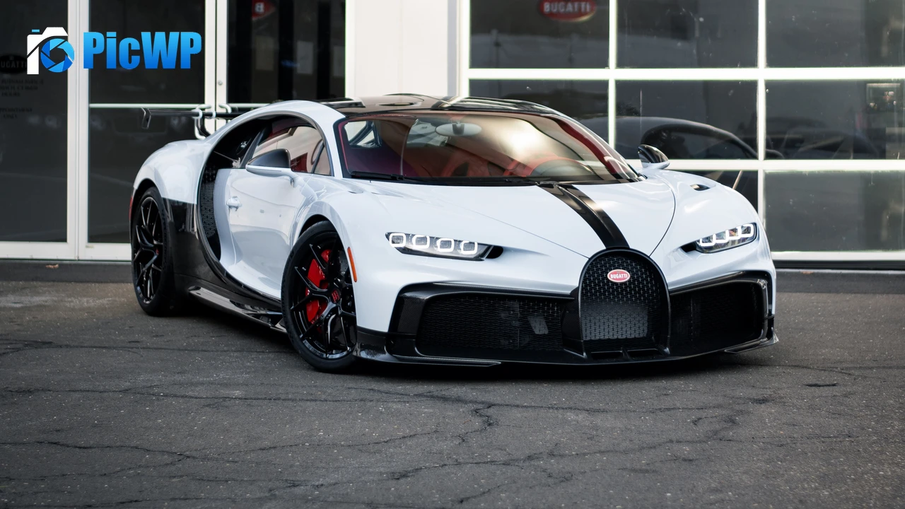 Bugatti Chiron Pur Sport 4K PC Wallpaper