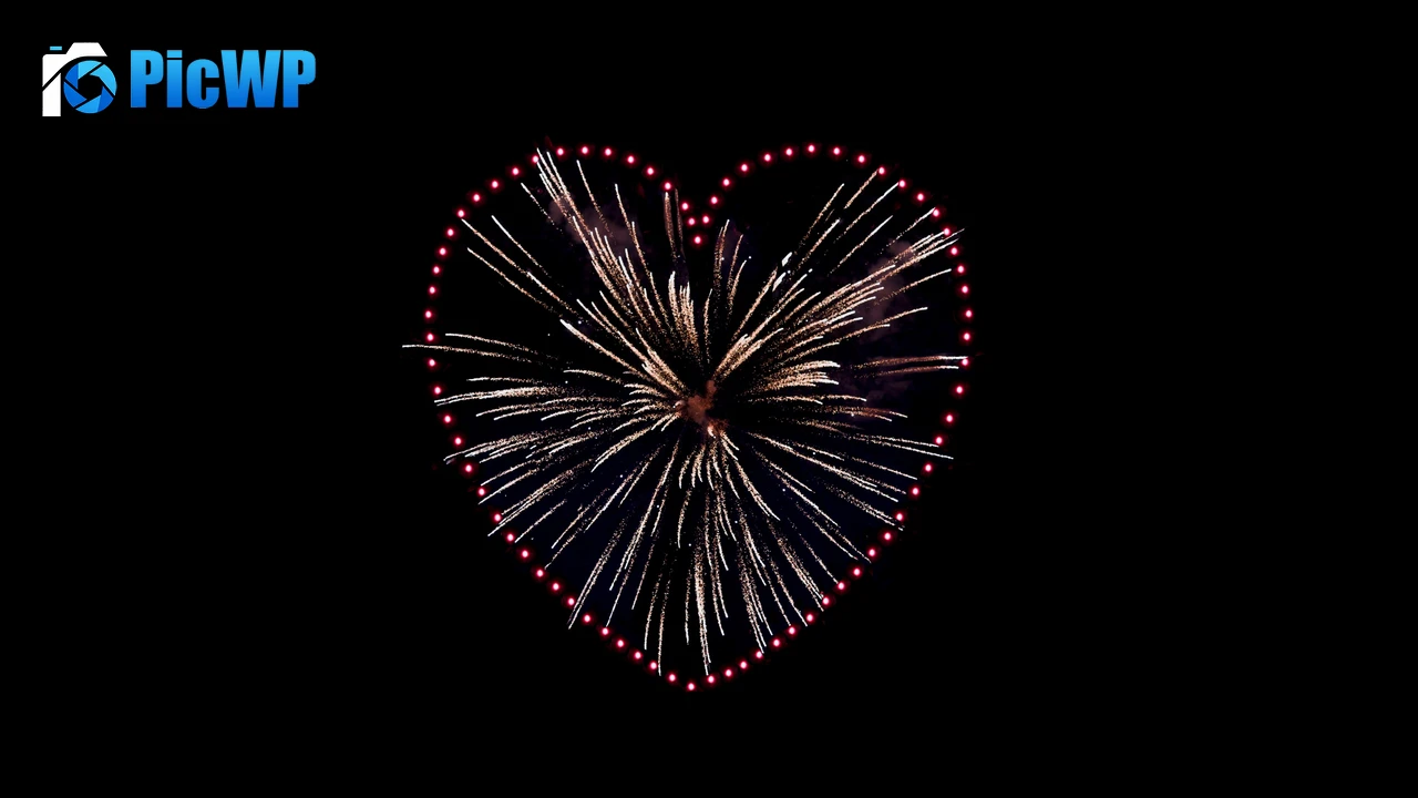 Love heart Fireworks 4K PC Wallpaper