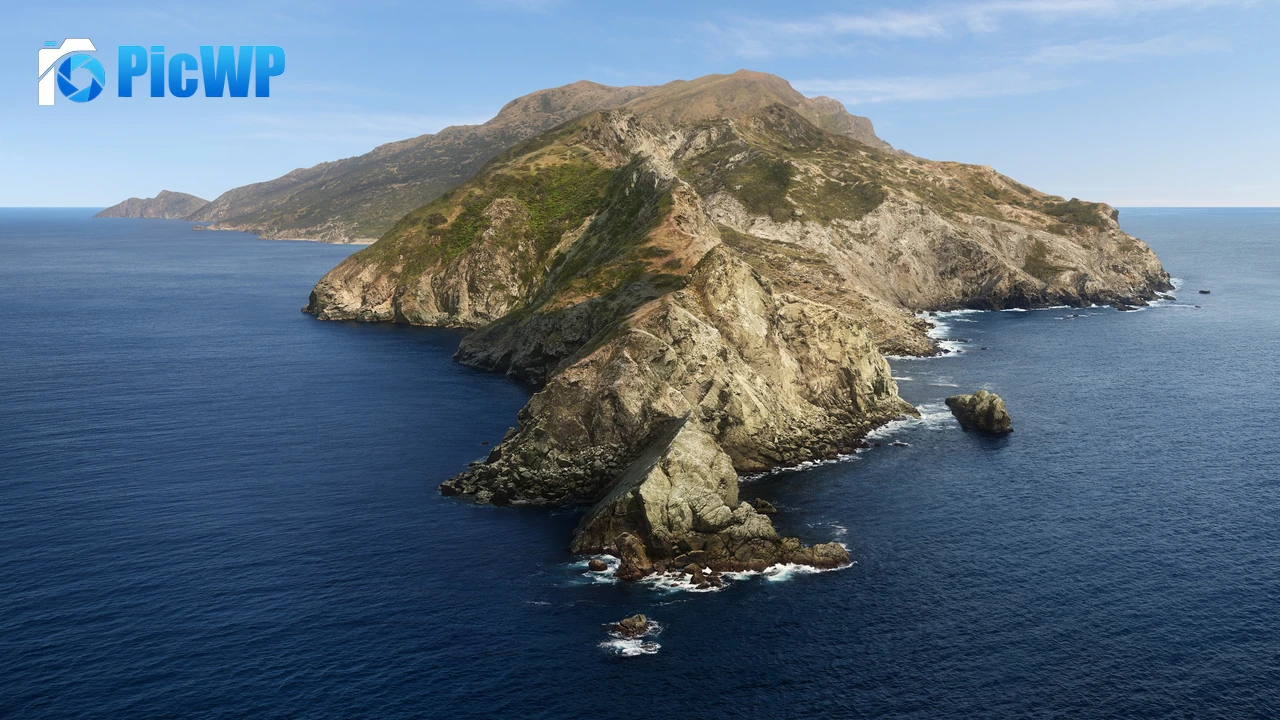 macOS Catalina Island 4K PC Wallpaper