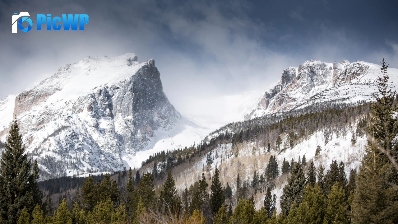 Hallett Peak Rocky Mountains 4K PC Wallpaper