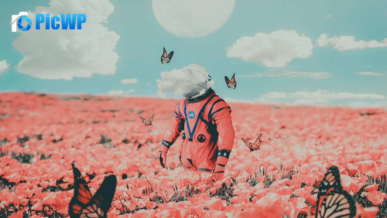 Astronaut 4K PC Wallpaper