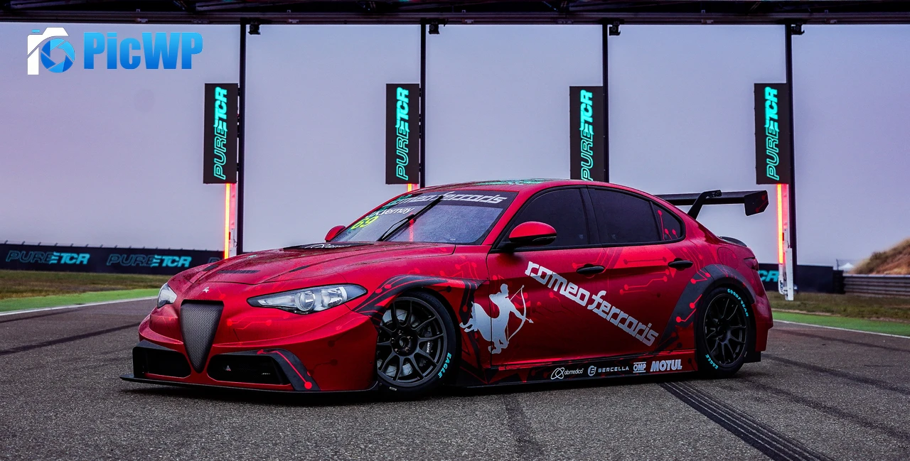 Alfa Romeo Giulia ETCR by Romeo Ferraris 4K PC Wallpaper