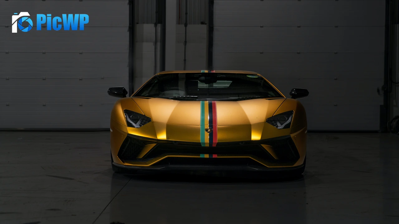 Lamborghini Aventador 4K PC Wallpaper
