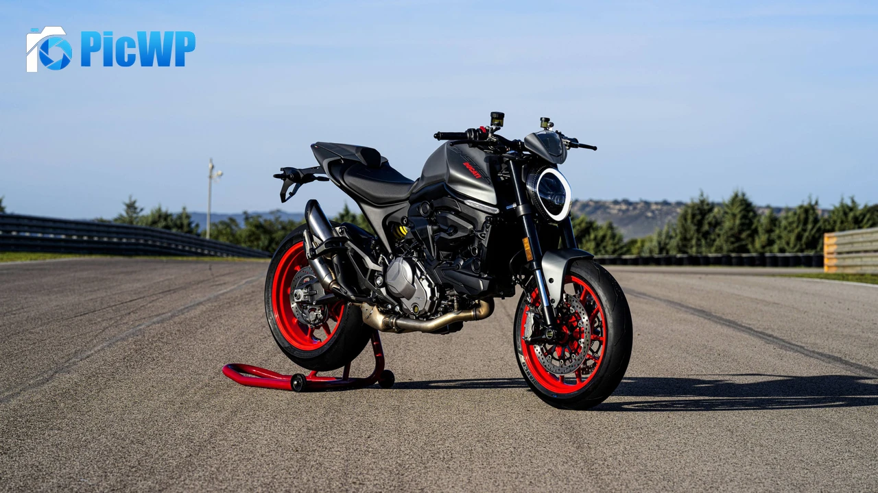 Ducati Monster Performance bike 4K PC Wallpaper