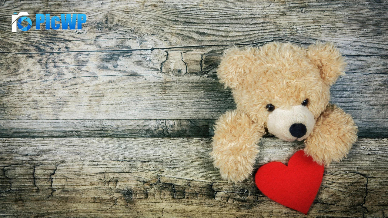 Teddy bear Red heart 4K PC Wallpaper