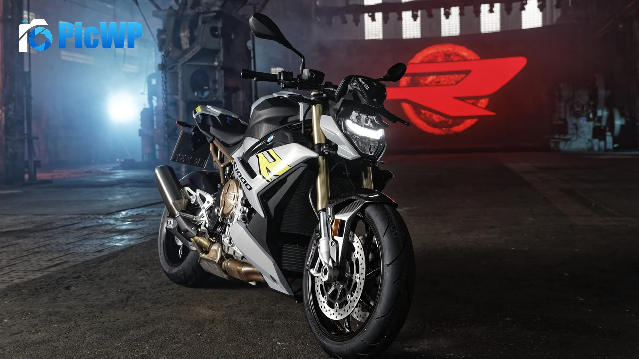 BMW S1000R Superbikes 4K PC Wallpaper