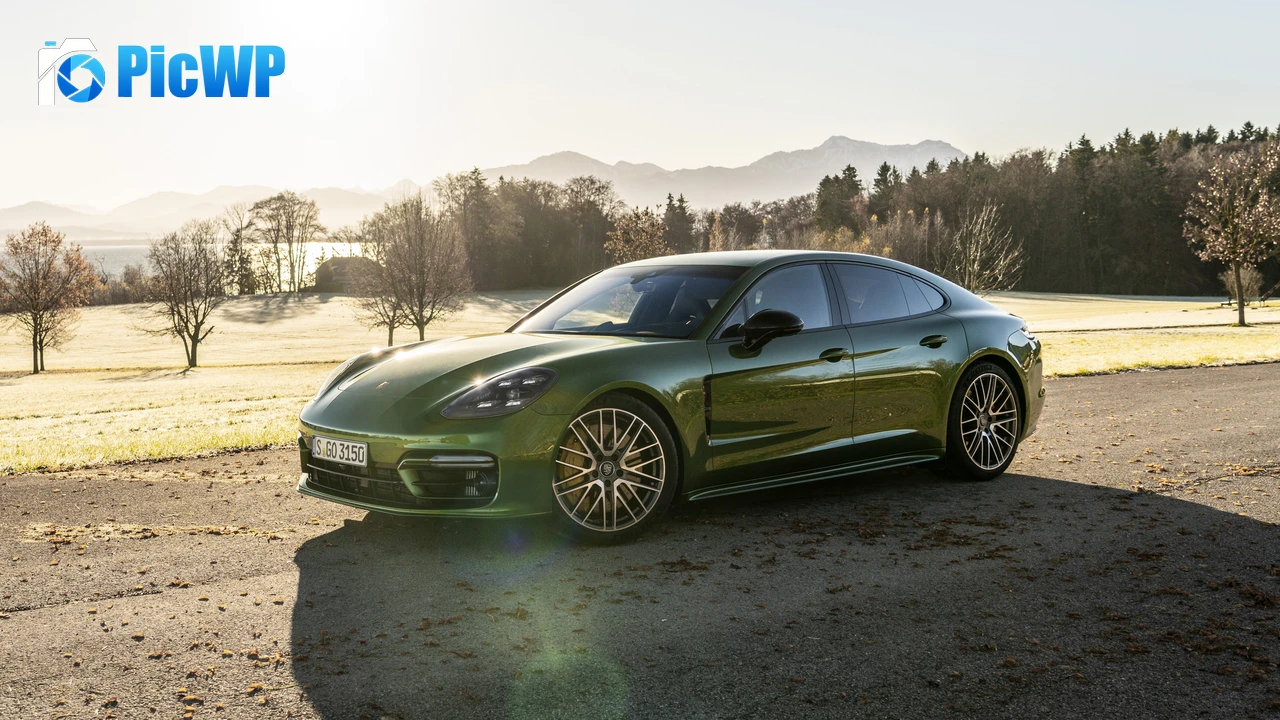 Porsche Panamera 4S 2021 4K PC Wallpaper