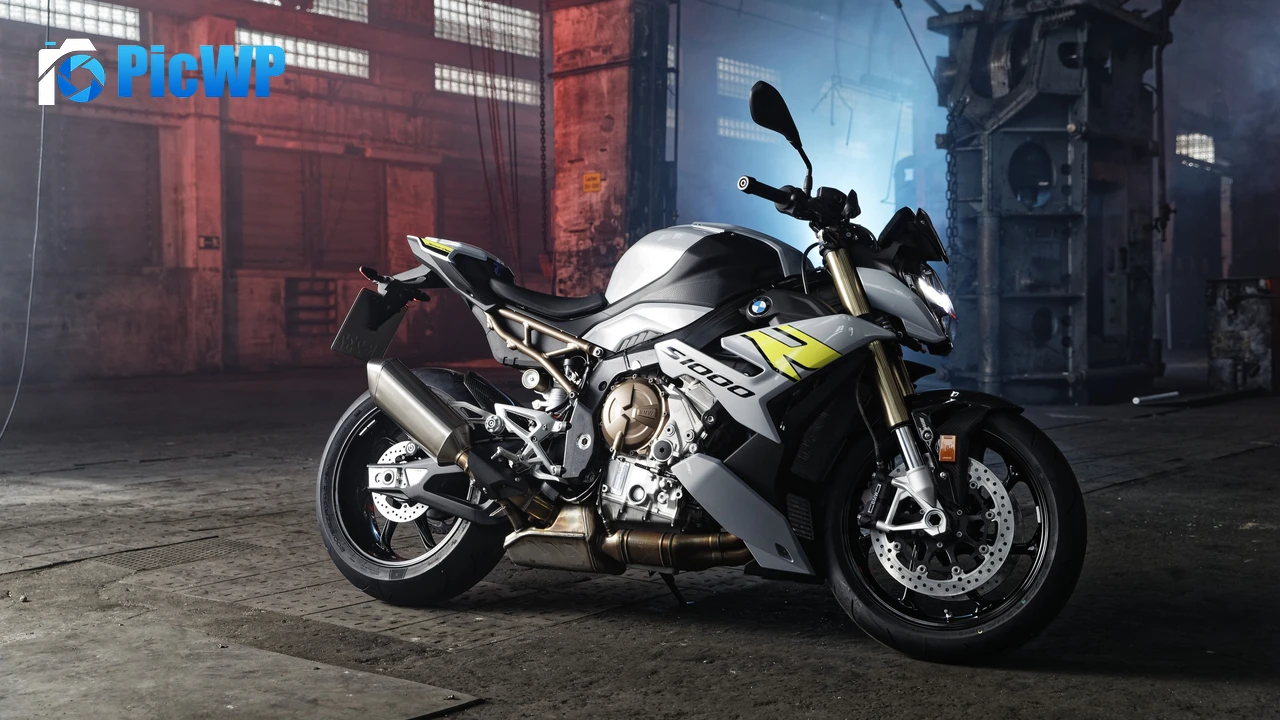 BMW S1000R 4K PC Wallpaper
