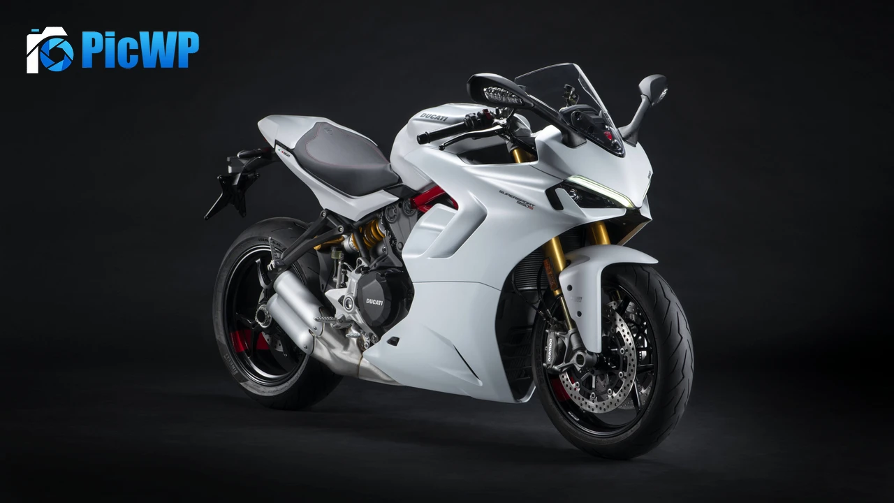 Ducati SuperSport 950 Dark background 4K PC Wallpaper