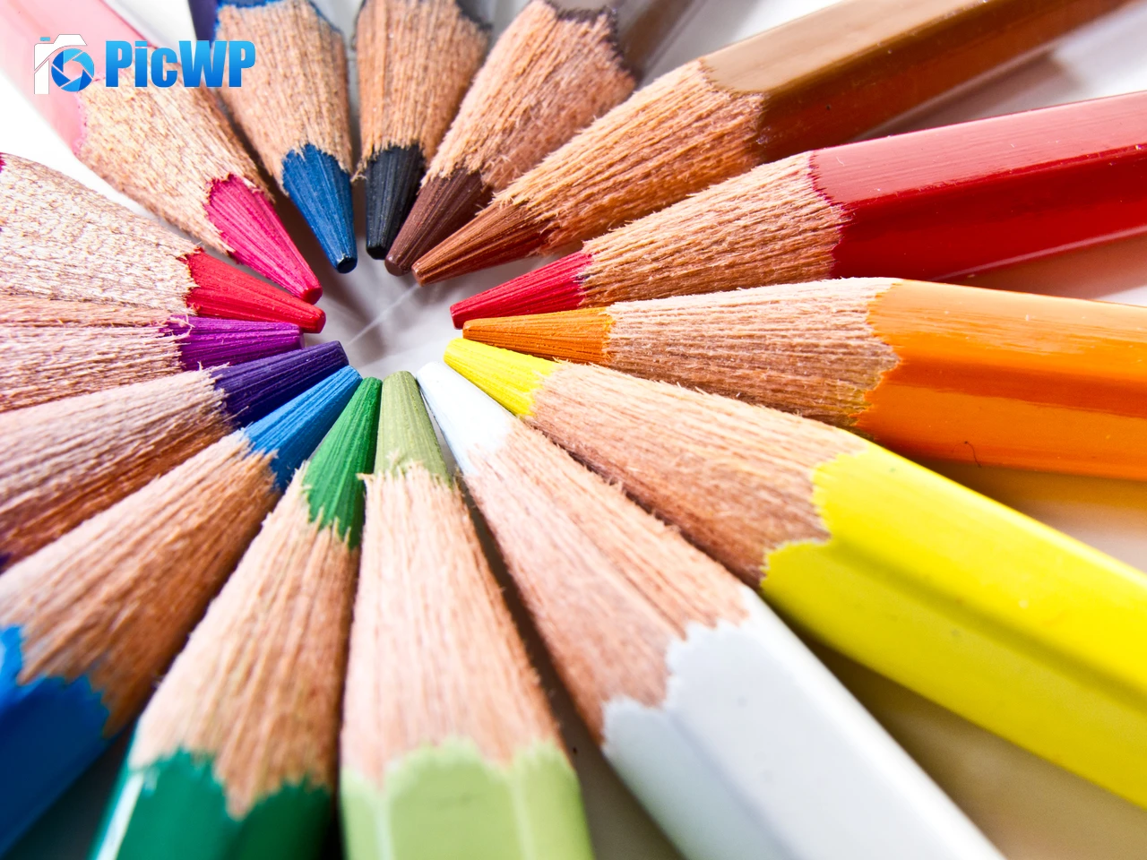 Color pencils Macro 4K PC Wallpaper