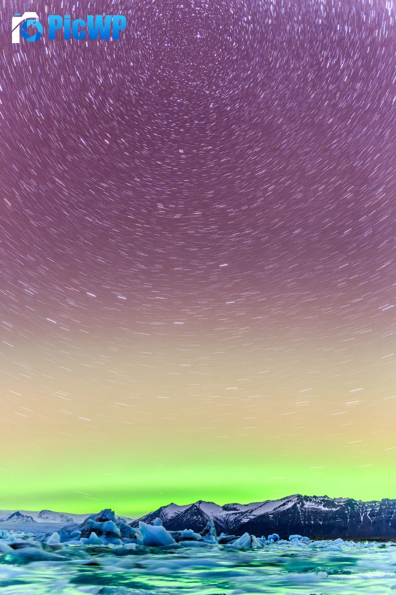Jokulsarlon Glacier Lagoon 6K Mobile Wallpaper