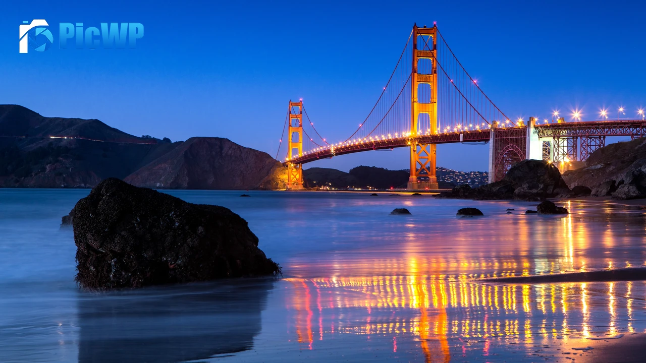 Golden Gate Bridge Reflection 4K PC Wallpaper