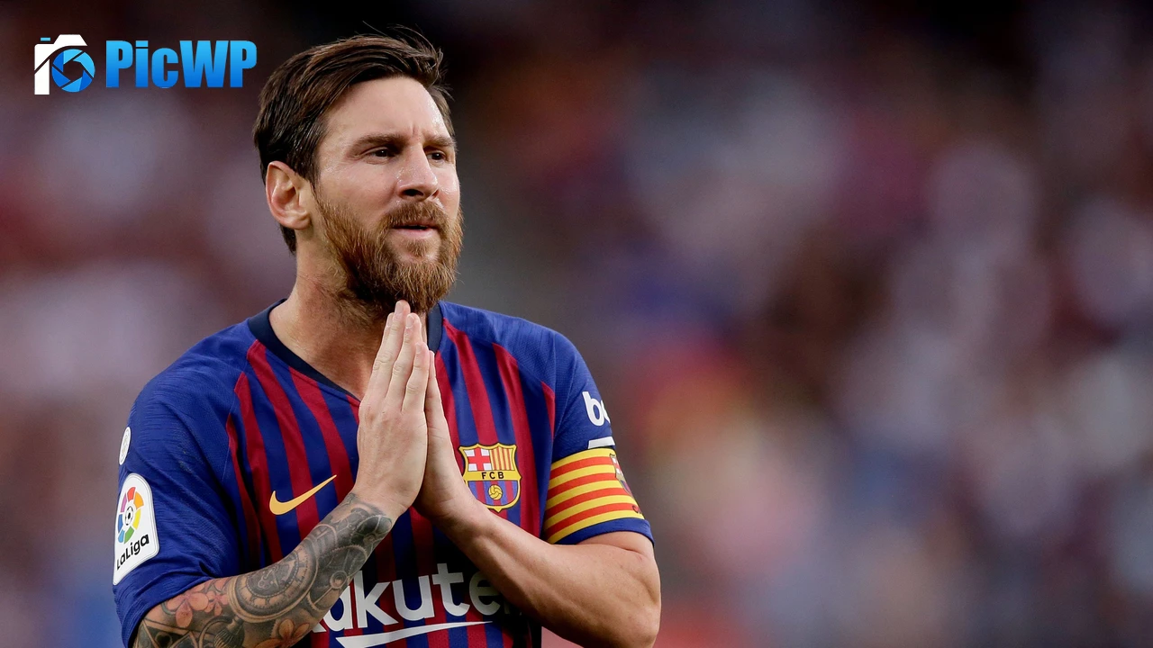 Lionel Messi Footballer 4K PC Wallpaper