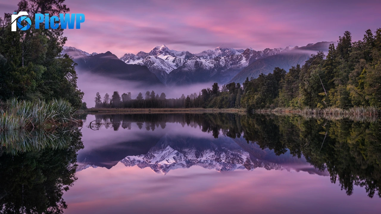 Lake Matheson Aesthetic 4K PC Wallpaper