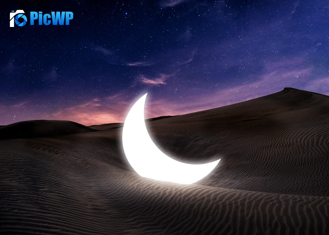 Half moon Fallen 4K PC Wallpaper