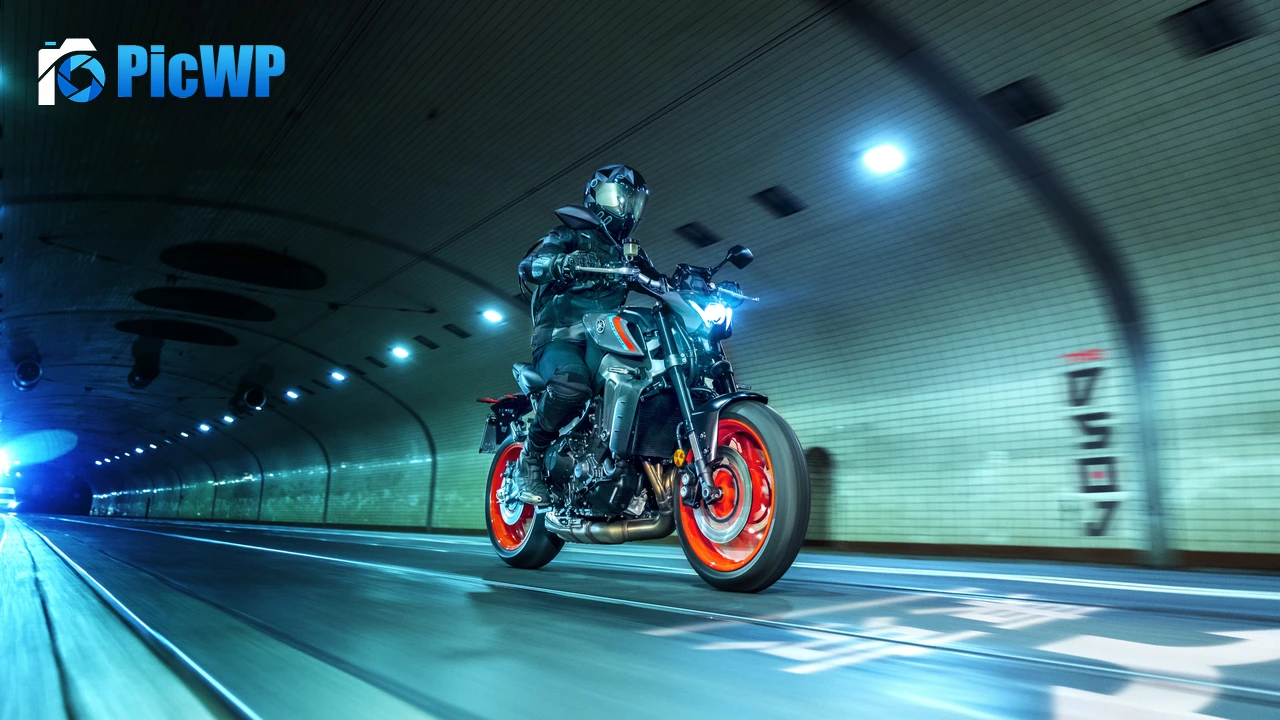 Yamaha MT-09 2021 Naked bike 4K PC Wallpaper