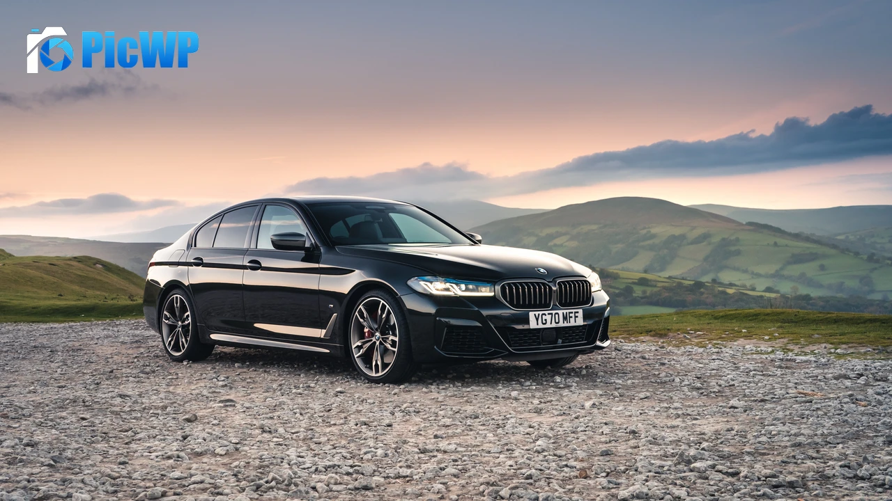 BMW M550i xDrive BMW 5 Series 4K PC Wallpaper